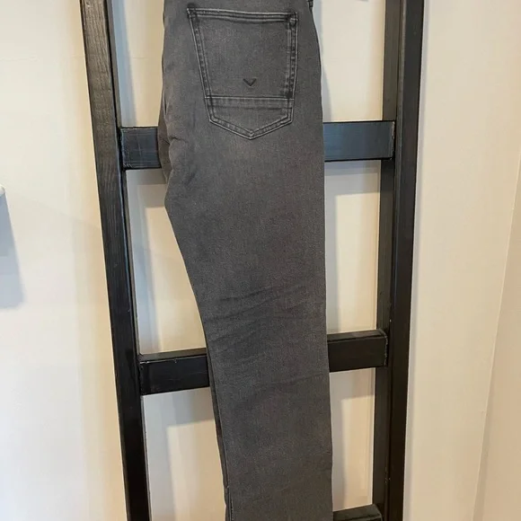 Hudson men’s Blake slim straight jeans. Size 31. Barely worn. - Picture 3 of 4